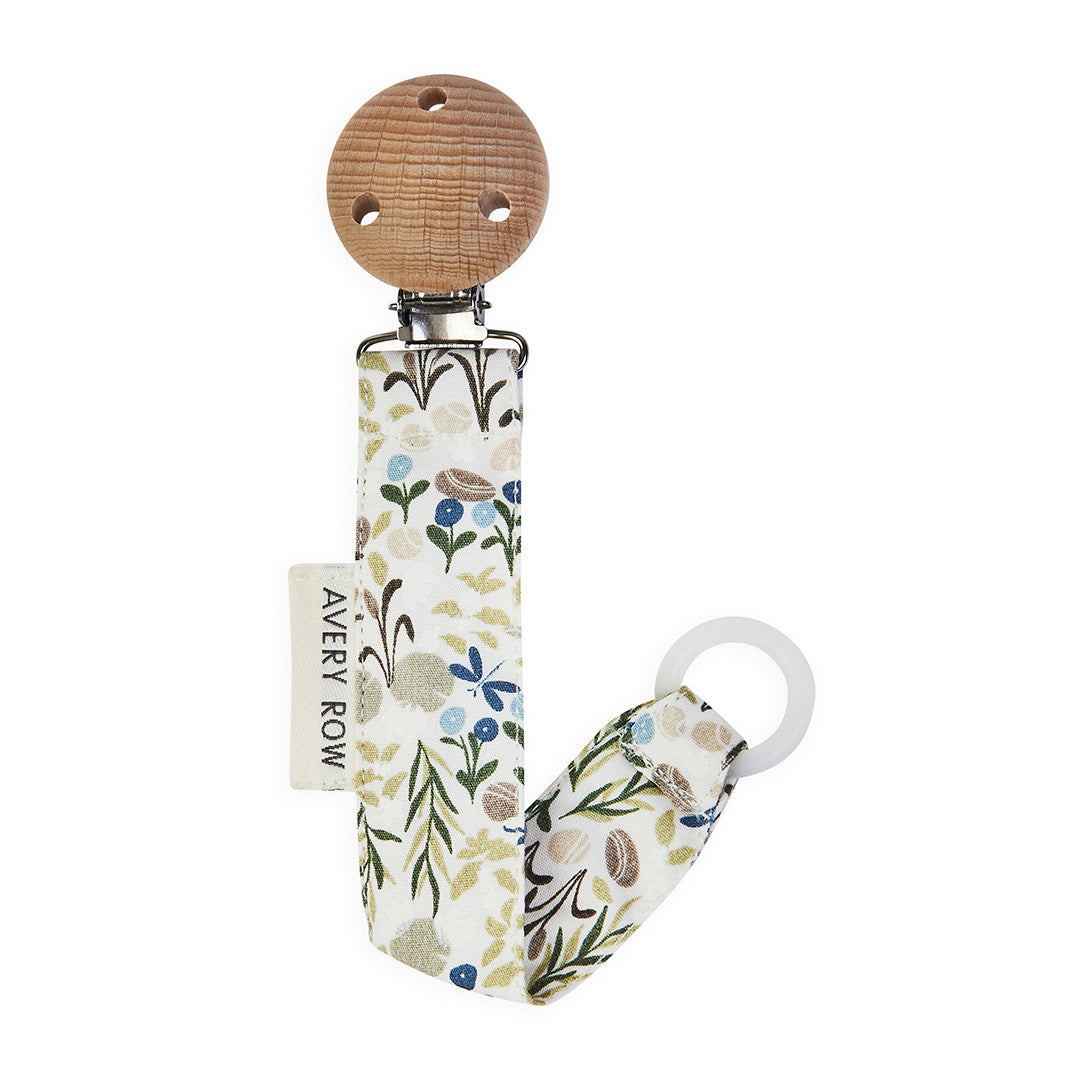Avery Row - Dummy Clip (Riverbank) - no background