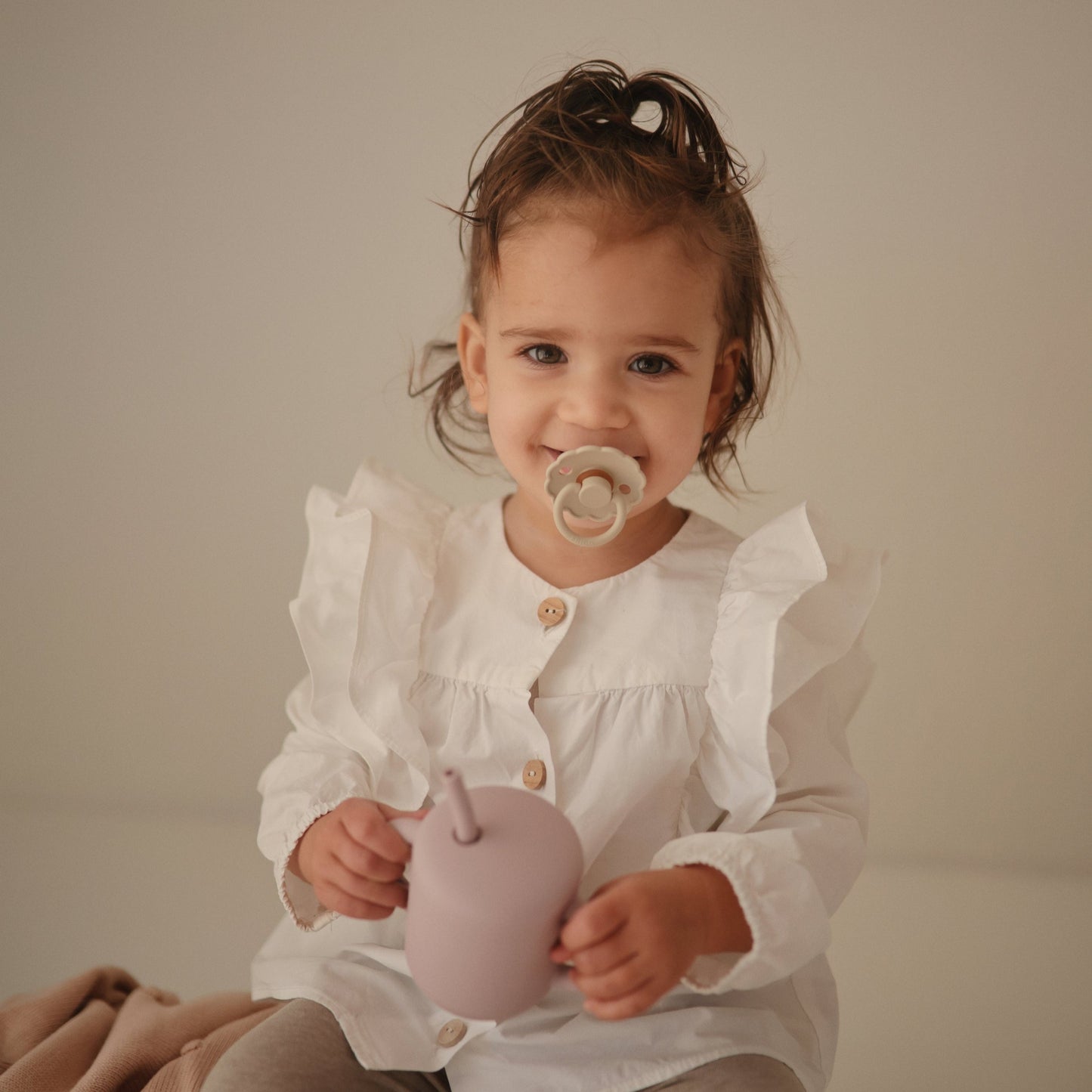 FRIGG Dummies - Daisy Croissant - girl - frigg daisy natural rubber baby pacifier