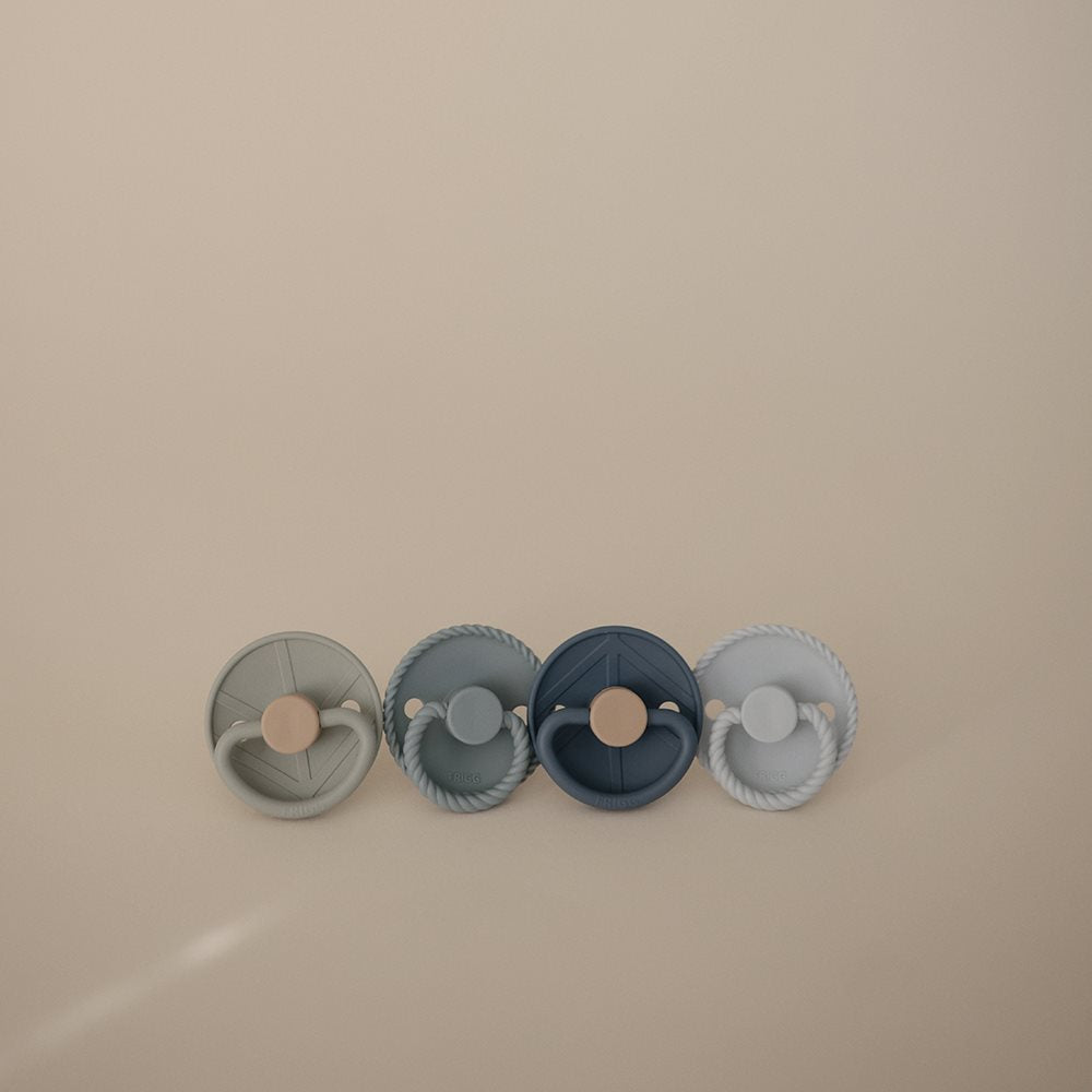 Frigg Dummy 4 pack - skyline - stock photo