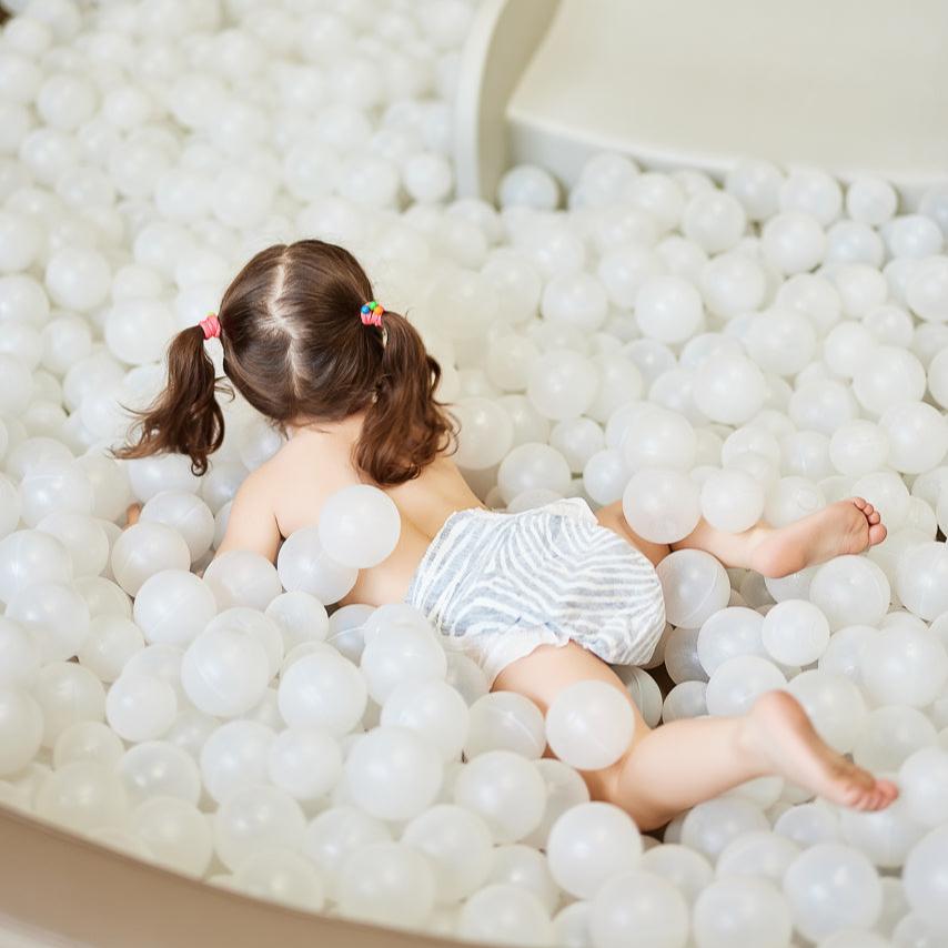 Kim & Kimmy Nappies (Zebra) - ball pool 1 - disposable nappies
