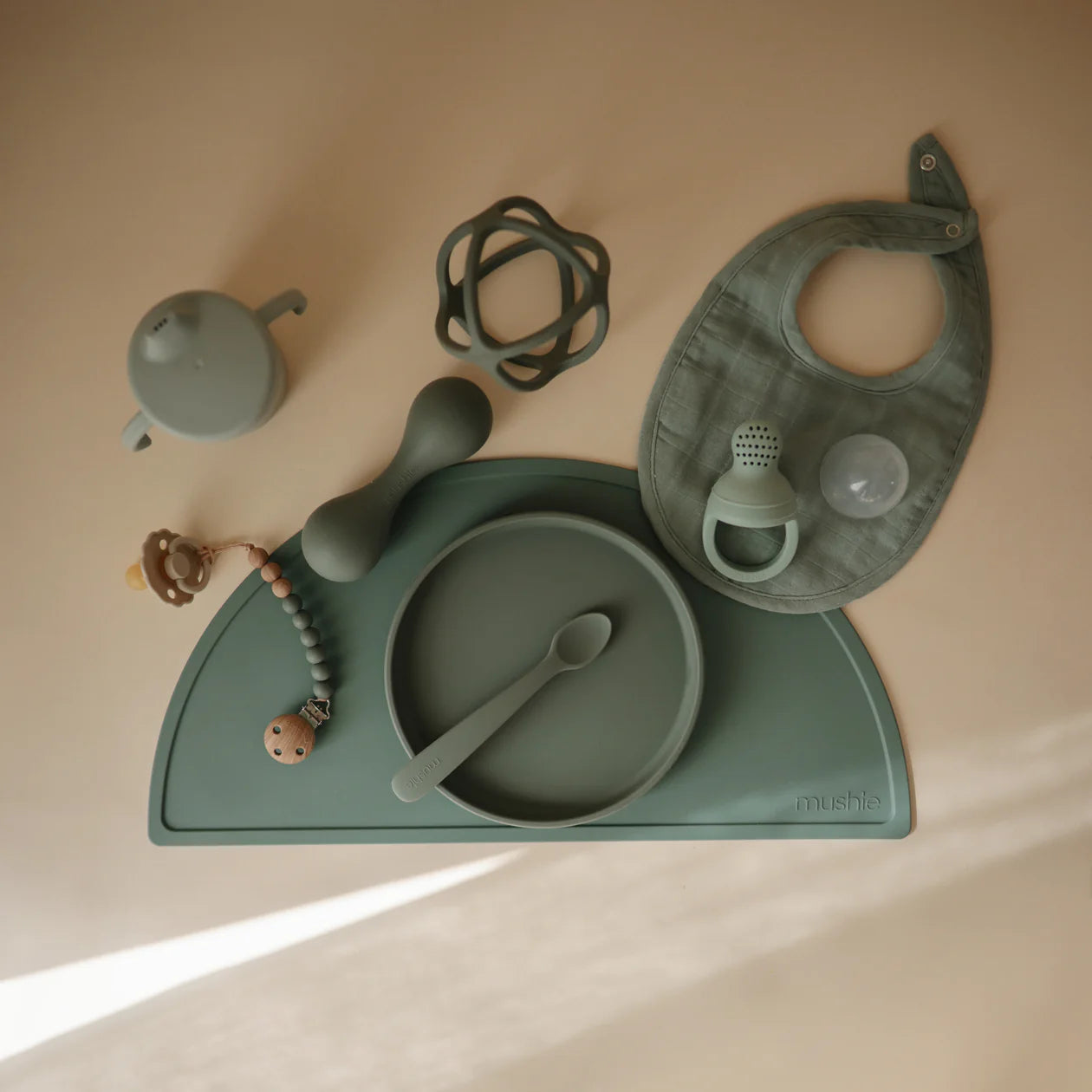 Mushie - Silicone Dummy Cip - Dried Thyme - collection