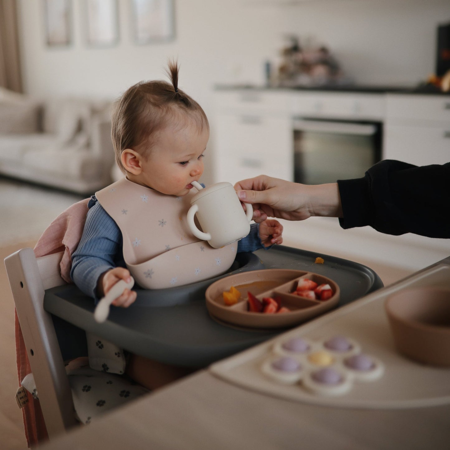 Mushie - Silicone Suction Plate - baby girl natural - toddler plate