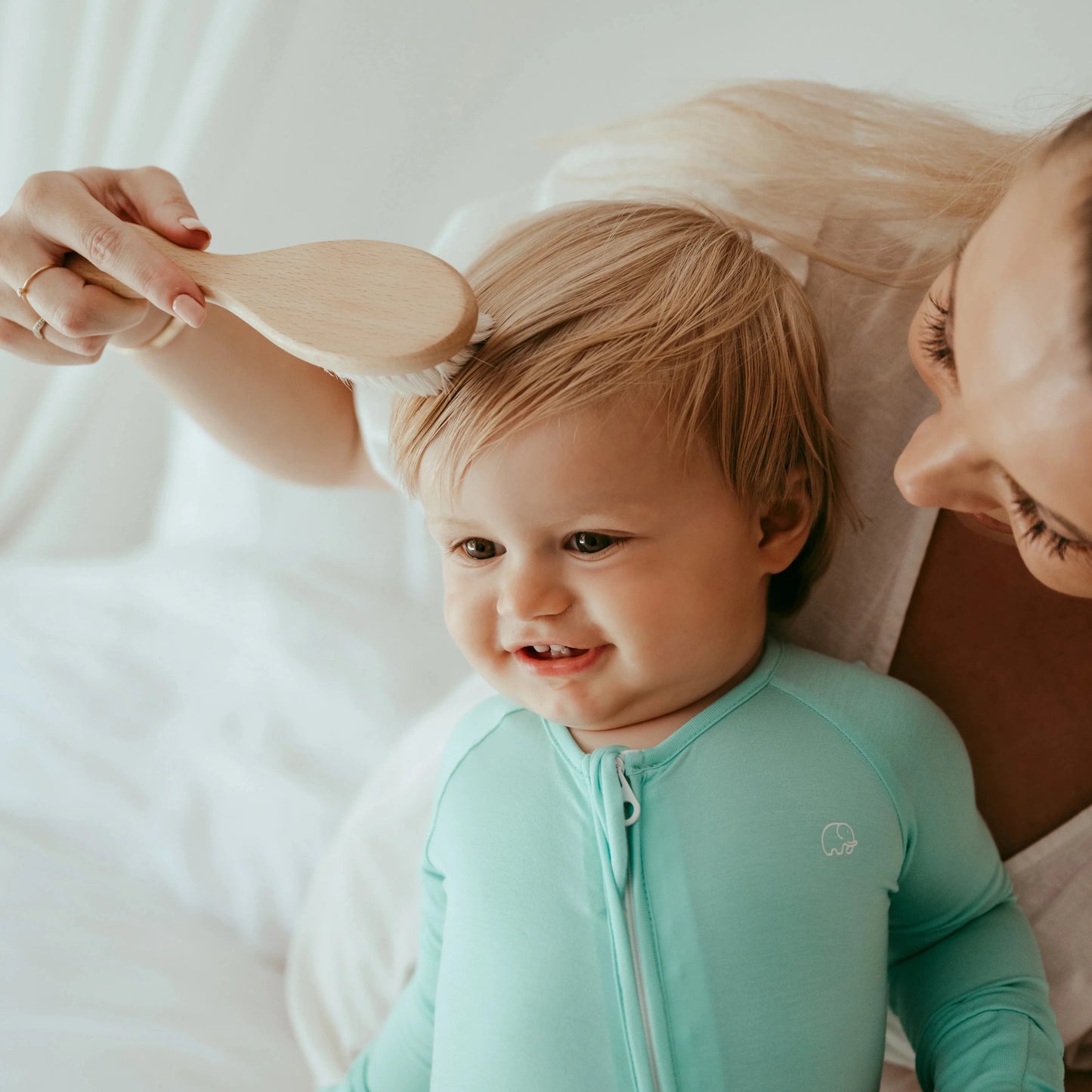 Anvi Baby - Natural hairbrush set for babies, baby and toddlers
