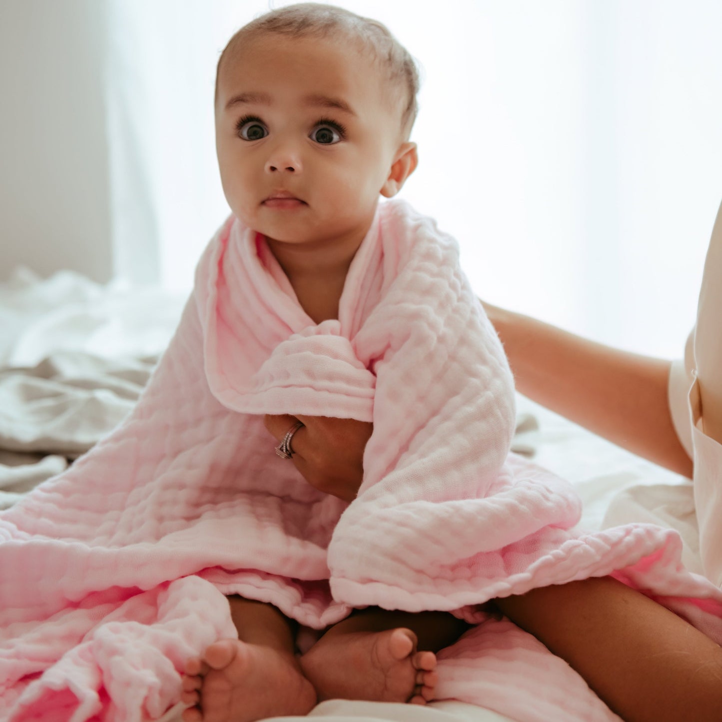 Anvi Baby - Organic Muslin Bath Towels (Pink & White) - cute baby