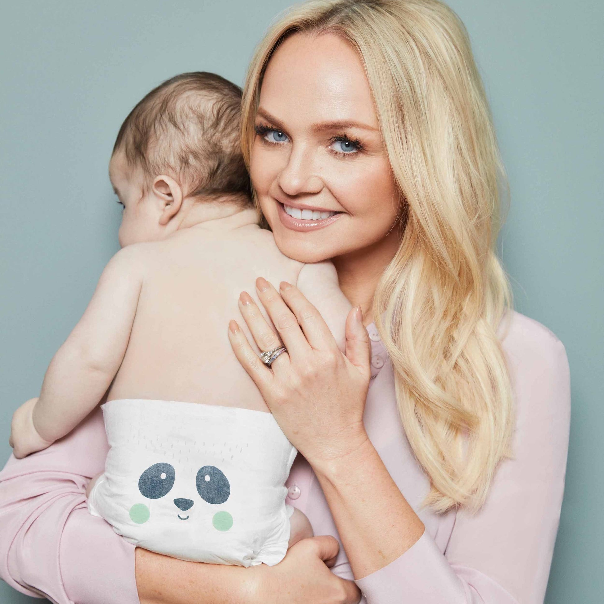 Kit & Kin nappy size 2 - baby with emma bunton