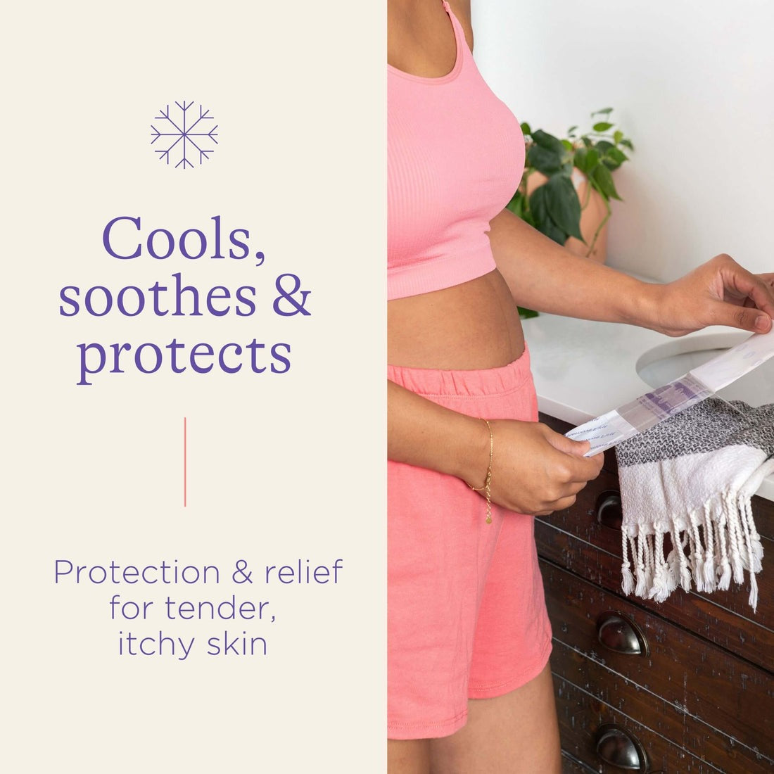 Lansinoh - C-Section Hydrogel Pads - stock photo 3
