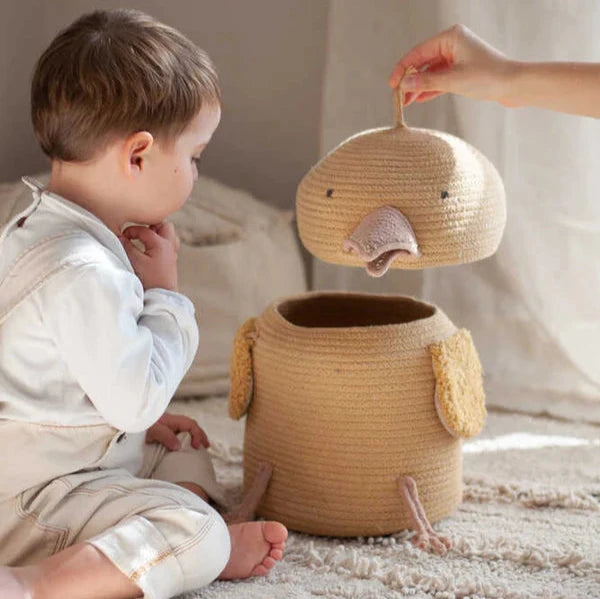 Lorena Canals (Toy Basket) Charlie the Chicken - head