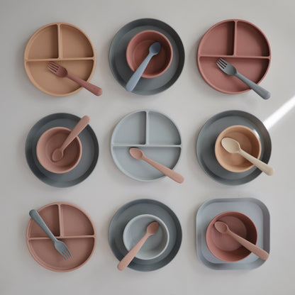 Mushie - Silicone Suction Plate - Dried Thyme - collection mix and match - baby weaning toddler