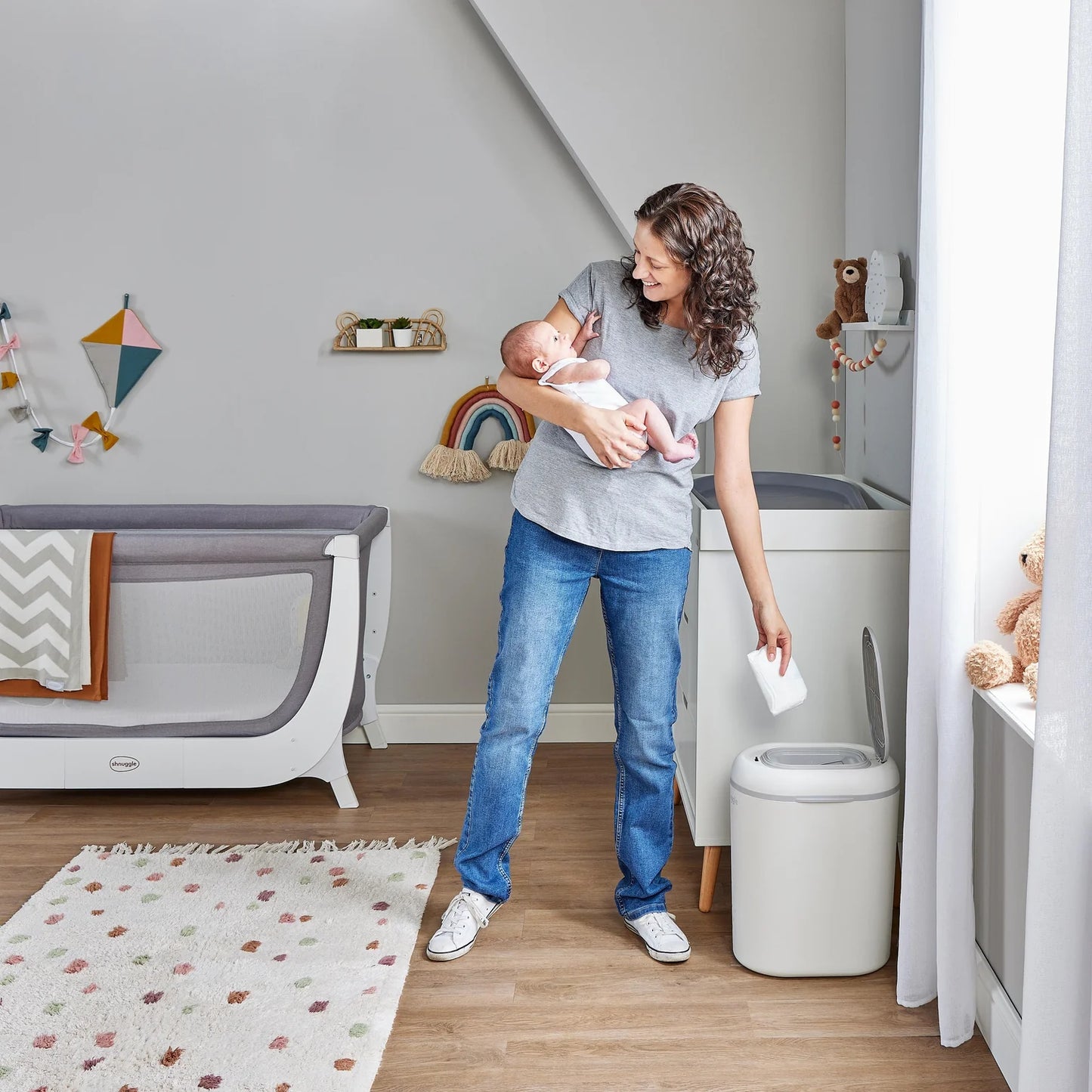 Shnuggle - Eco-touch Nappy Bin - mama - nappy bins